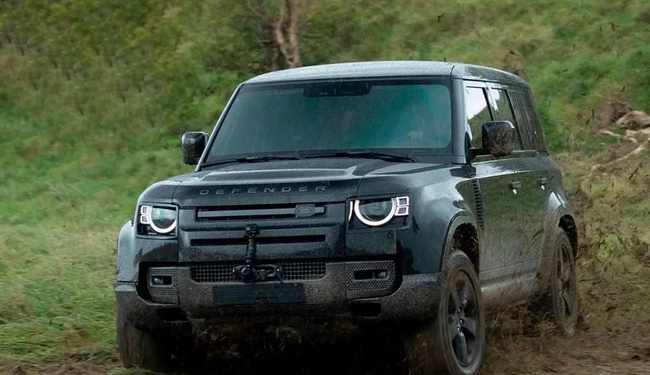 Eixos dianteiro e traseiro independentes da Dana equipam Land Rover da comemoração pelo 25º filme da saga 007