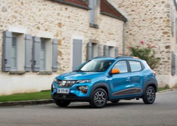 “Preços de carros elétricos devem cair e os veículos a combustão ficarão cada vez mais caros”