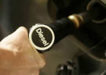 Governo reavalia PEC e estuda isenção de impostos só para o diesel