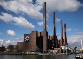 Volkswagen quer reduzir vulnerabilidade por falta de peças