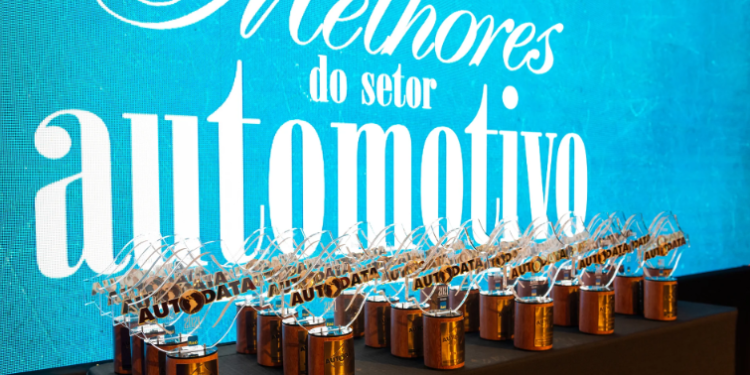 Vote Dana no Prêmio Autodata 2022