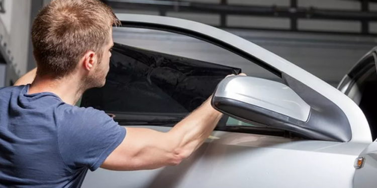 Que película devo colocar nos vidros do carro?