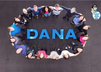 Dana celebra fim de 2023 com tradicional mensagem em vídeo